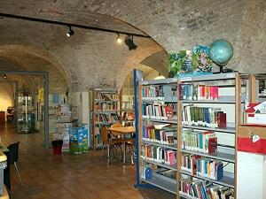 Sant’Anna :: Biblioteca Comunale :: 692